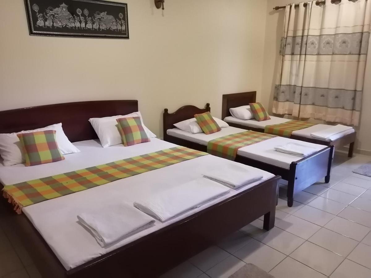 Green Land Guest House Pinnawala  Zewnętrze zdjęcie